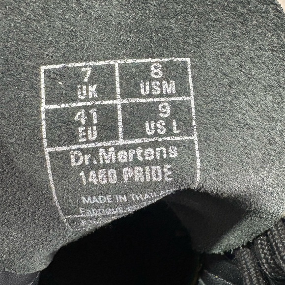 DR. MARTENS 1460 Pride 8-Eye Boot - Picture 8 of 9